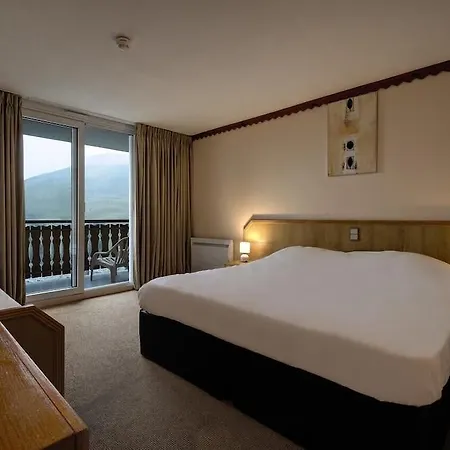 Отель Mercure Les Deux-alpes 1800