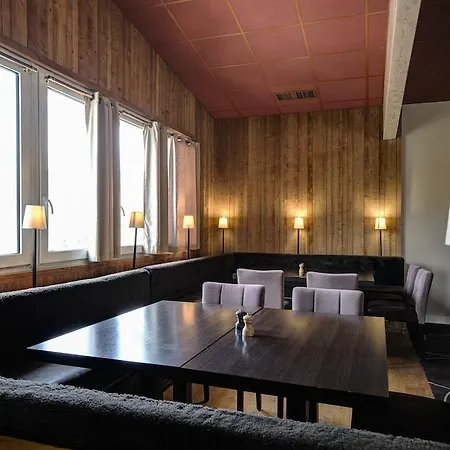 Отель Mercure Les Deux-alpes 1800 Ле дез Альп