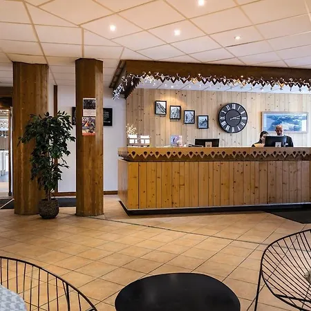 Отель Mercure Les Deux-alpes 1800 4*