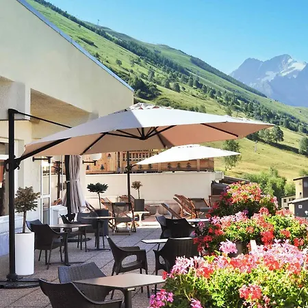 Mercure Les Deux-alpes 1800 4*