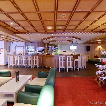 Отель Mercure Les Deux-alpes 1800